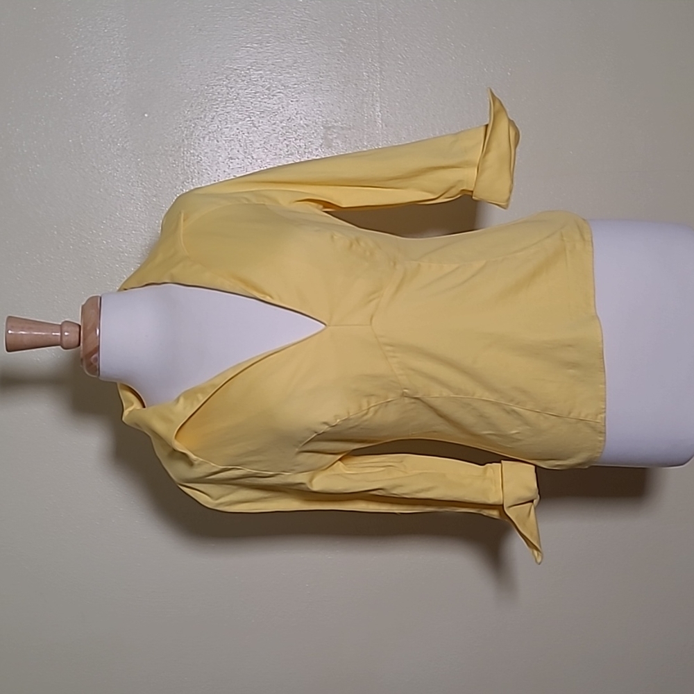Pinup Couture yellow top XL
